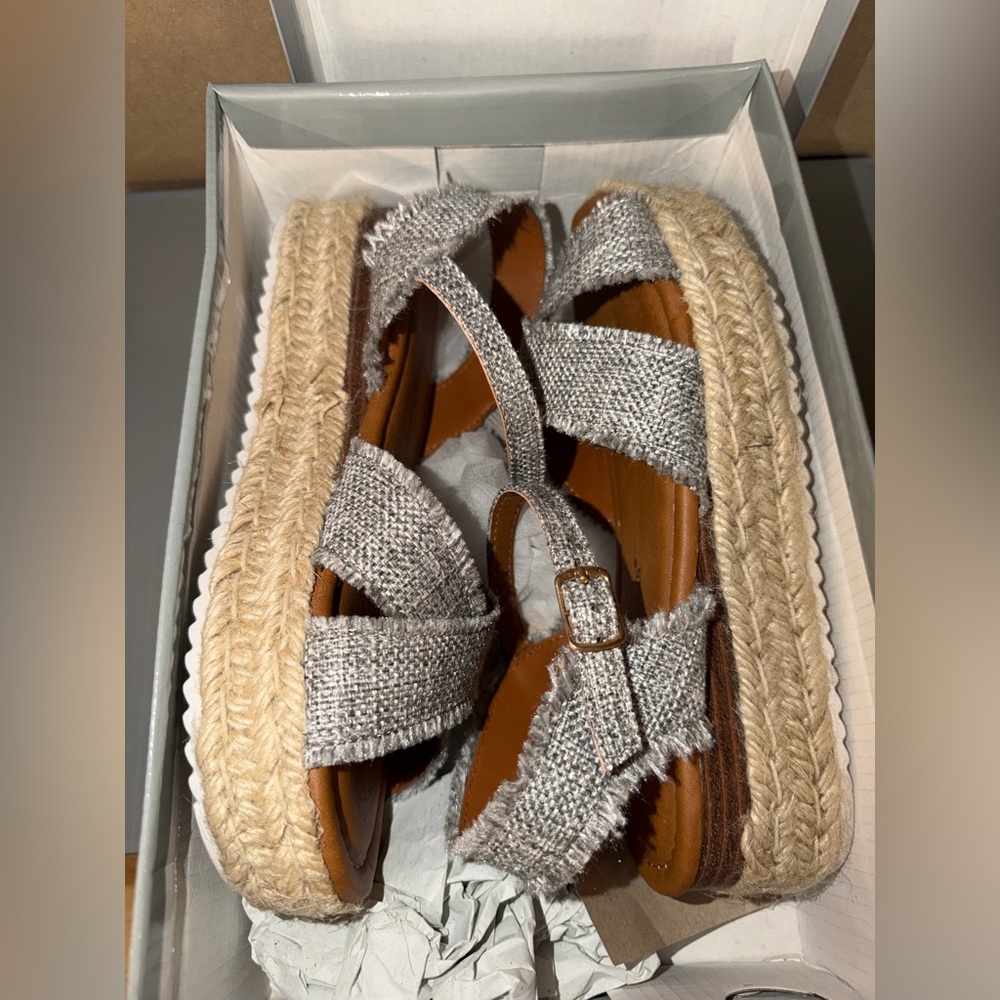 Stylish GRAY Espadrille Sandals